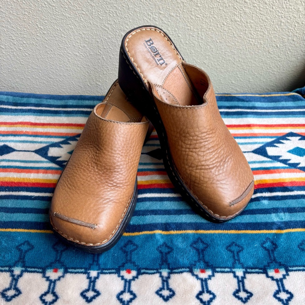Børn Square-Toe Seamed Mule in Excellent Pebbled Honey Leather EU 38, US 7-7.5